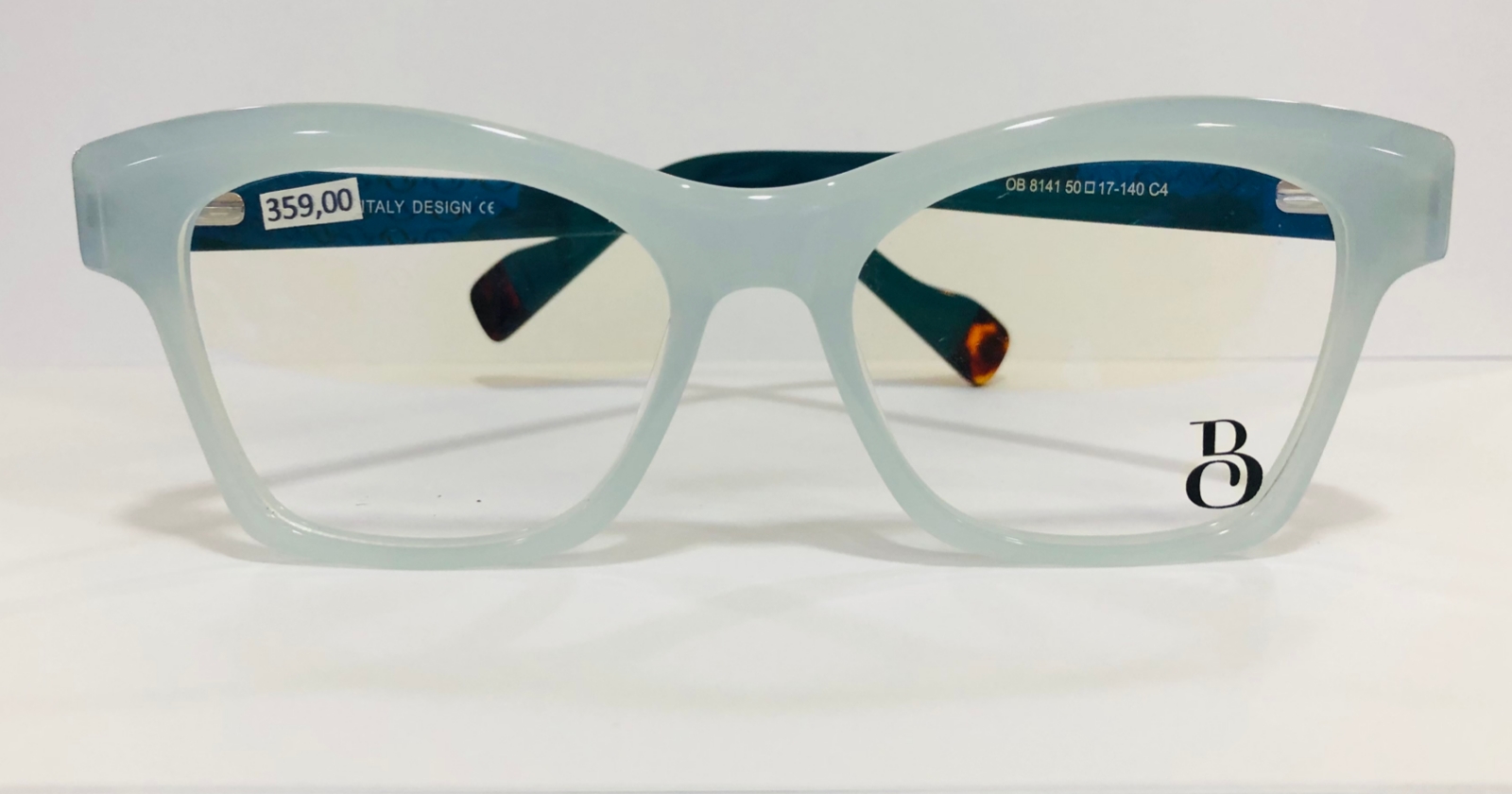 ARMAÇÃO ORLA BARDOT